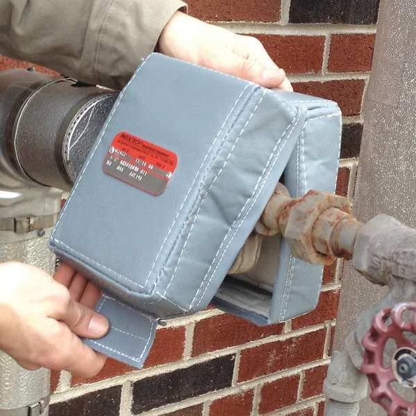 Heat Shield with Quick Release Fabric Flap, 5 in L, 5 in W, 8 in H, 500  Degrees F, Shannon Insultech, Mfr#: HS-074-36Y290