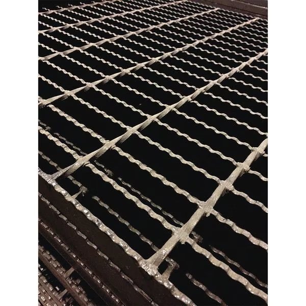 Bar Grating, Serrated, 120 in L, 24 in W, 1.25 in H, Black Painted Steel Finish, EnjoyTool Select, Mfr#: 20188R125-B10