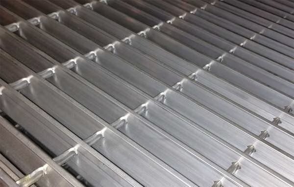Metal Grating, Smooth, 24In. W, 1.5In. H, EnjoyTool Select, Mfr#: 23188S150-A10