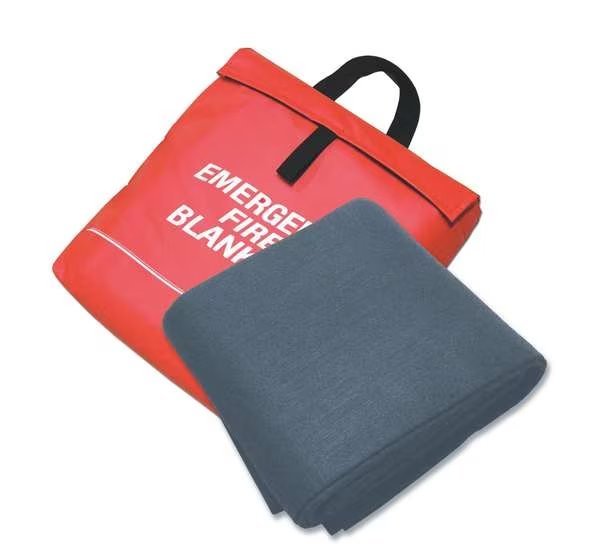 Fire Blanket and Pouch, Carbon Felt, Sellstrom, Mfr#: S97453
