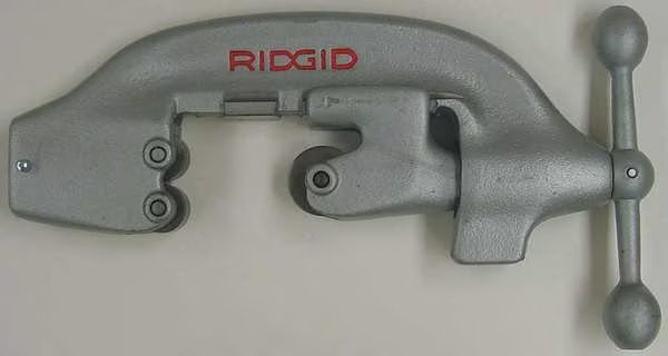 Pipe Cutter, 1/8 To 2 In Cap, For 3RY43, Ridgid, Mfr#: 820